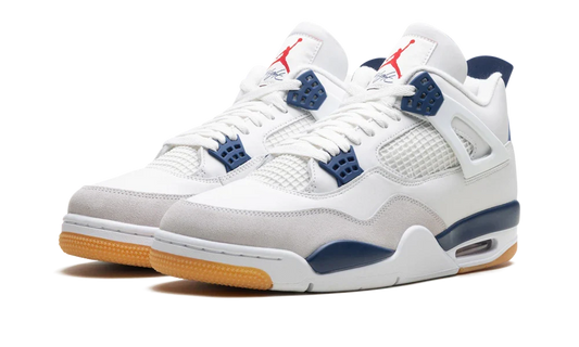 air-jordan-4-retro-sb-navy-blue-got'em-2