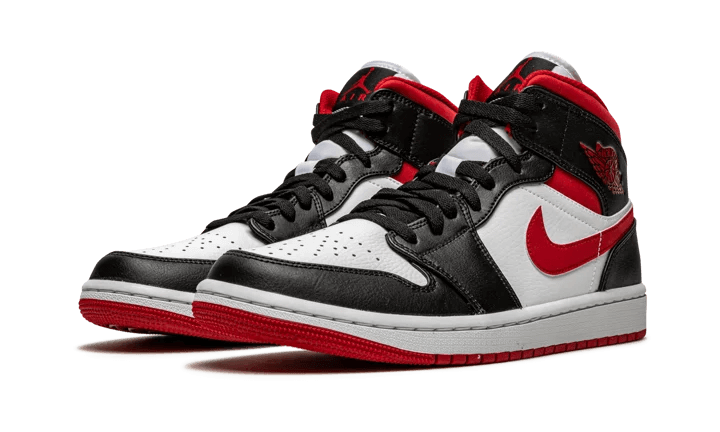 air-jordan-1-mid-gym-red-black-white-got'em-2
