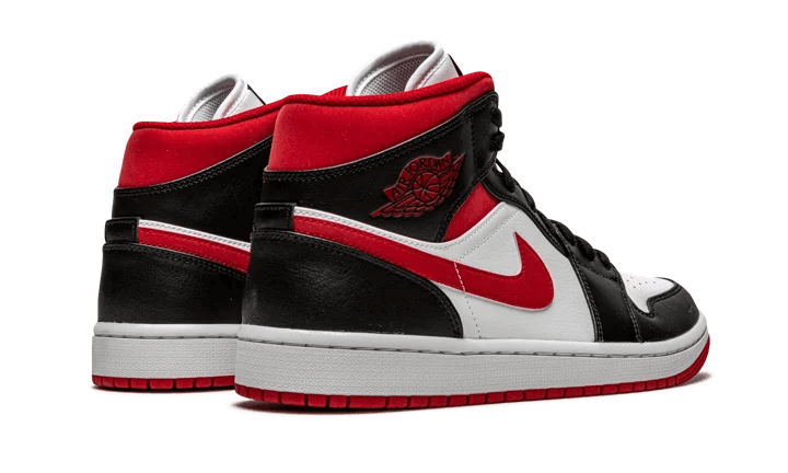 air-jordan-1-mid-gym-red-black-white-got'em-3