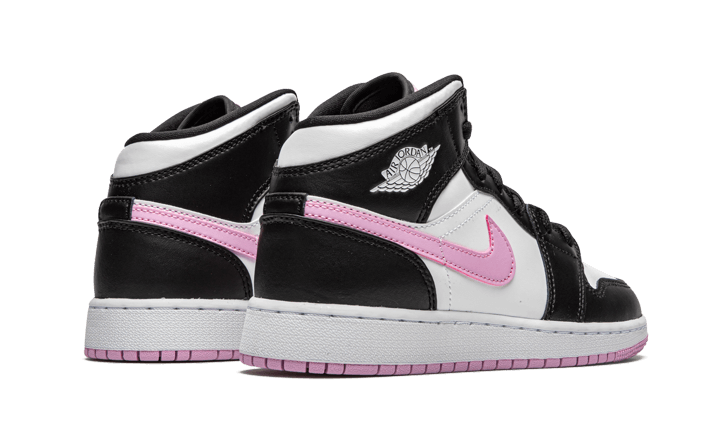 air-jordan-1-mid-white-black-light-arctic-pink-got'em-3