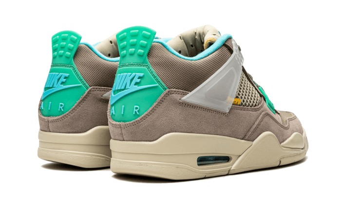 air-jordan-4-retro-union-taupe-haze-got'em-3