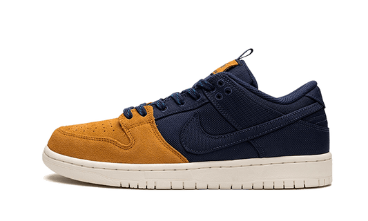 nike-sb-dunk-low-pro-prm-90s-backpack-got'em-1