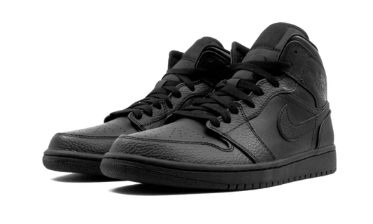 air-jordan-1-mid-triple-black-got'em-2