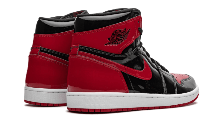 air-jordan-1-high-og-patent-bred-got'em-3