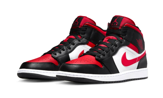 air-jordan-1-mid-alternate-bred-toe-got'em-2