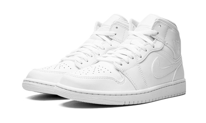 air-jordan-1-mid-triple-white-2022-got'em-2