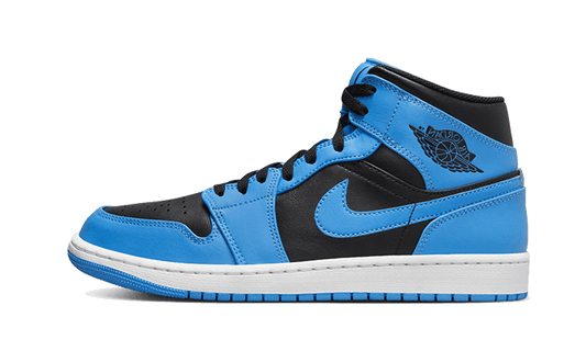 air-jordan-1-mid-university-blue-black-got'em-1