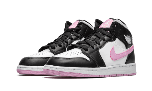 air-jordan-1-mid-white-black-light-arctic-pink-got'em-2