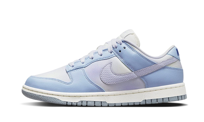 nike-dunk-low-white-blue-airbrush-got'em-1