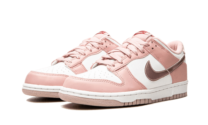 nike-dunk-low-pink-velvet-got'em-2