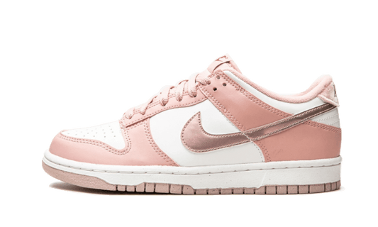 nike-dunk-low-pink-velvet-got'em-1