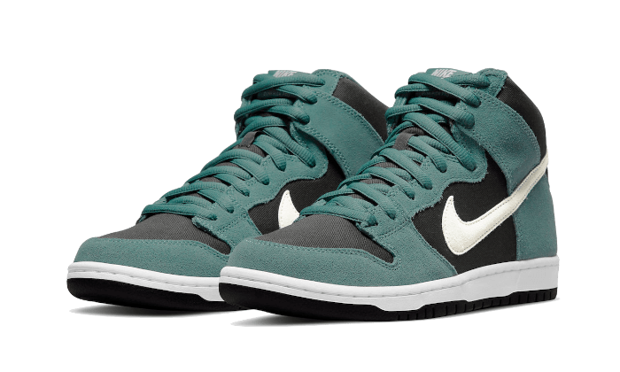 nike-nike-sb-dunk-high-green-suede-got'em-2